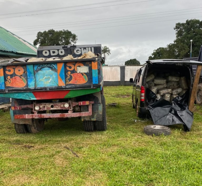 NIGERIAN NAVY, ARMY ARREST THREE SUSPECTED OIL THIEVES, SEIZE VEHICLES IN IMO